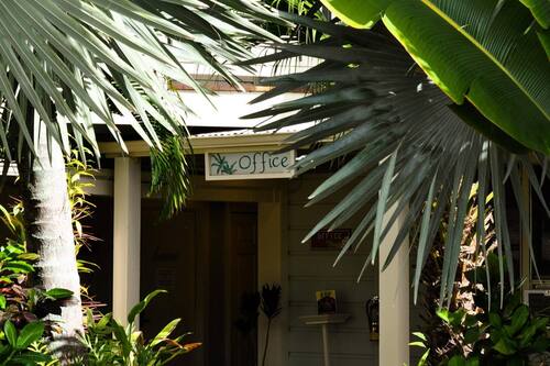 Basic Studio | Exterior