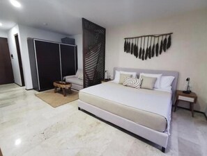 In-room safe, desk, iron/ironing board, free WiFi - Tulum City Apartments M-227 (Tulum)