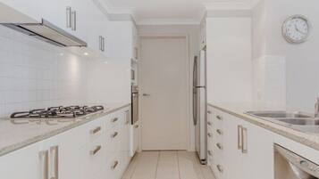 Microwave, oven, stovetop