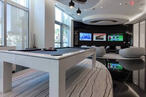 Games room - Paramount World Center Miami FREE PARKING (Miami)