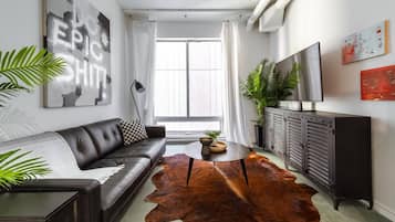 Smart TV, books, offices