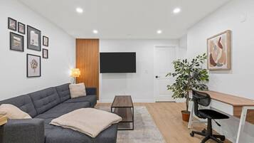 Smart TV, books, offices