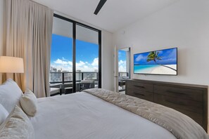 Luxury Apartment, City View | Laptop workspace, iron/ironing board, free WiFi