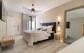 6 soverom, reiseseng for barn og wi-fi (inkludert)