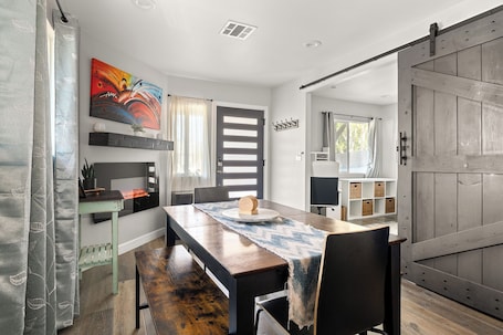 Interior. Relaxation at its finest! Modern cozy home with WiFi and AC in San Fernando