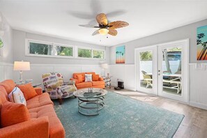 Smart-TV, peis, videospill og bøker