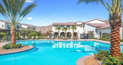 Pga Signature! Gorgeous Santa Rosa MNT Views, Pga West Stadium Course!