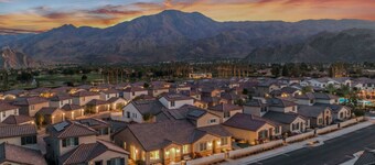 Pga Signature!  Gorgeous Santa Rosa MNT Views, Pga West Stadium Course!