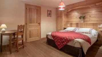 3 chambres, fer et planche Ă repasser, Wi-Fi gratuit, draps fournis