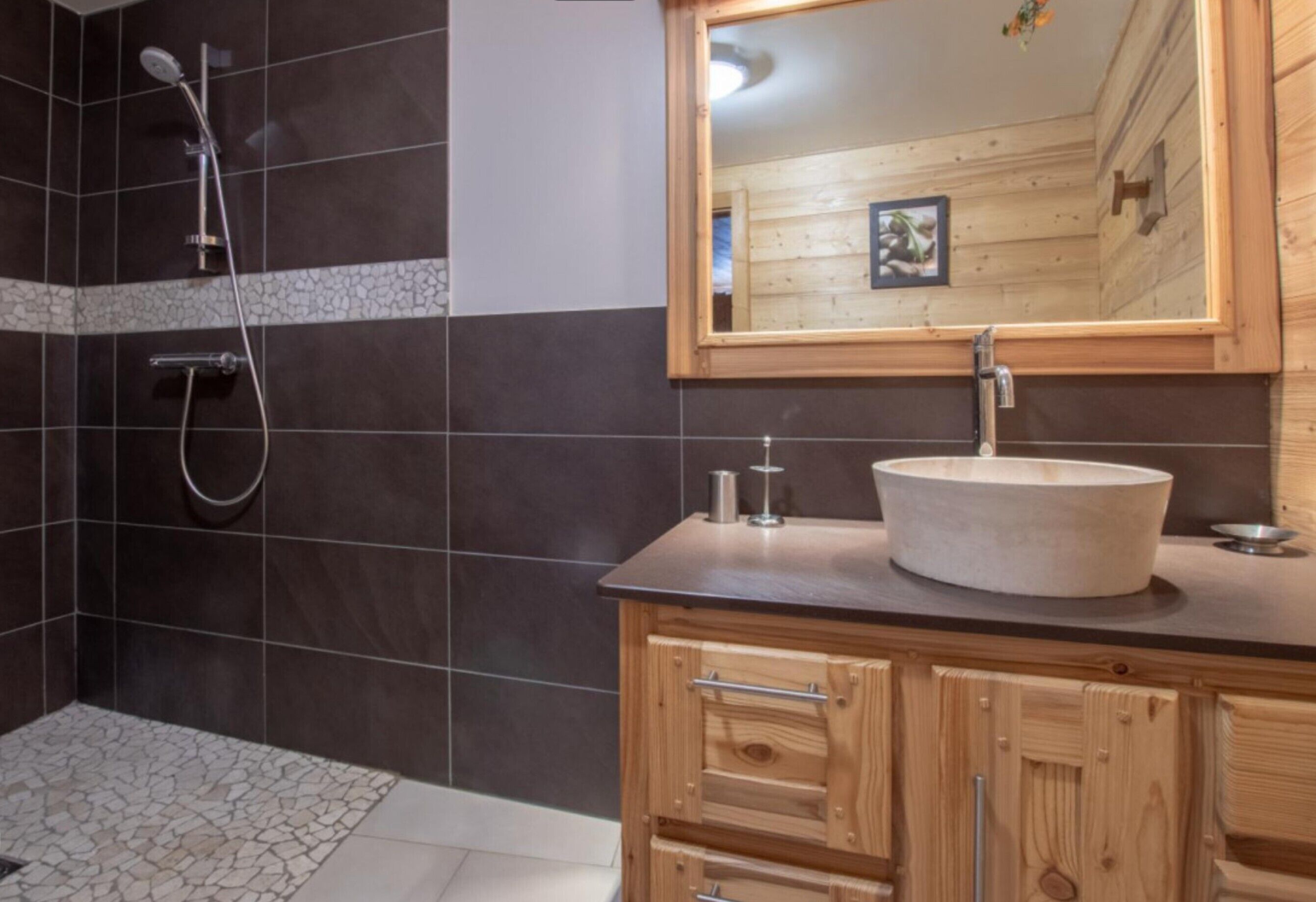 Een douche, een haardroger