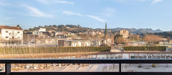 Niu Turistic Olvan Apartment with Mountain Views, Balcony, and Air Conditioning