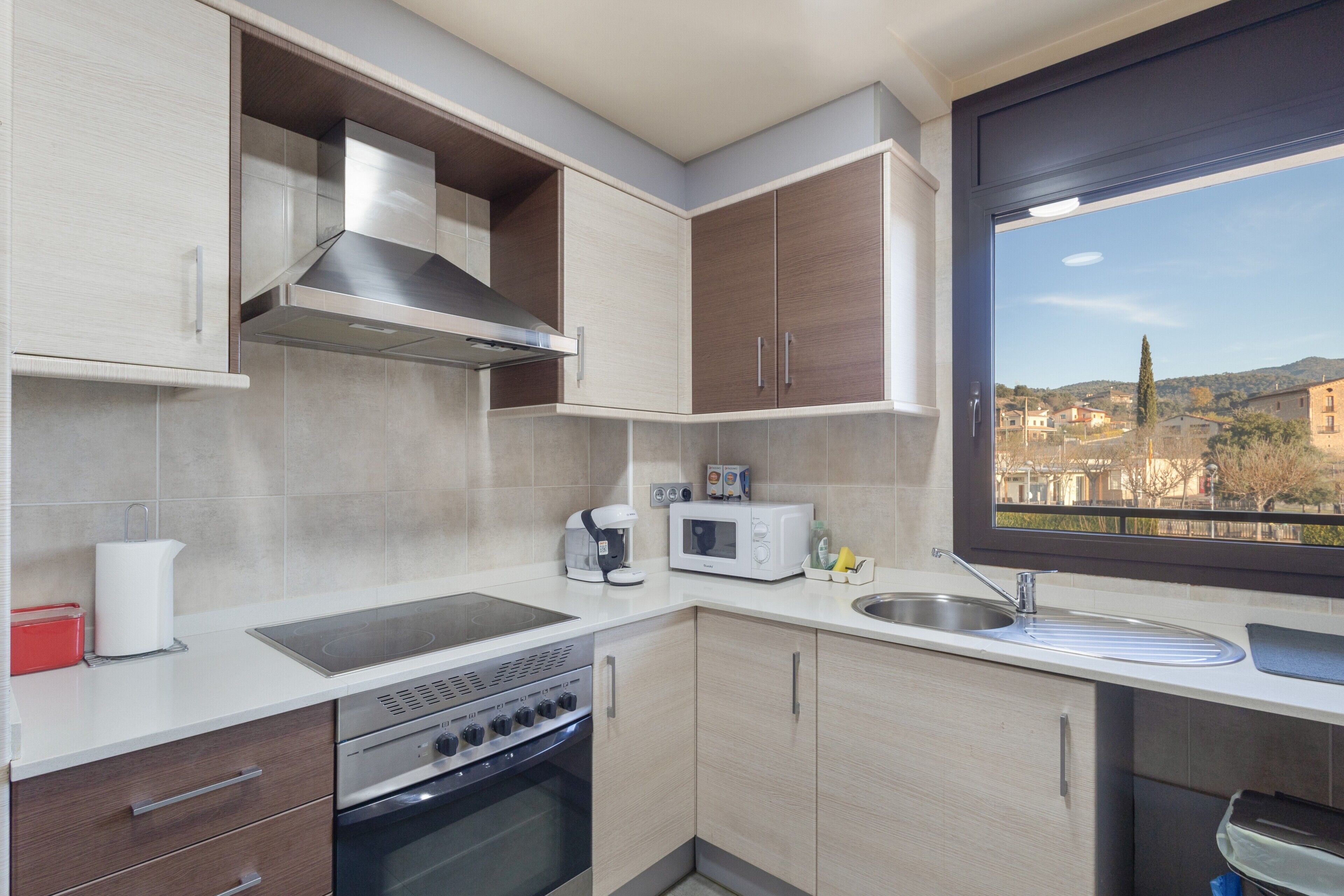 Refrigerador, microondas, horno, placa de cocina