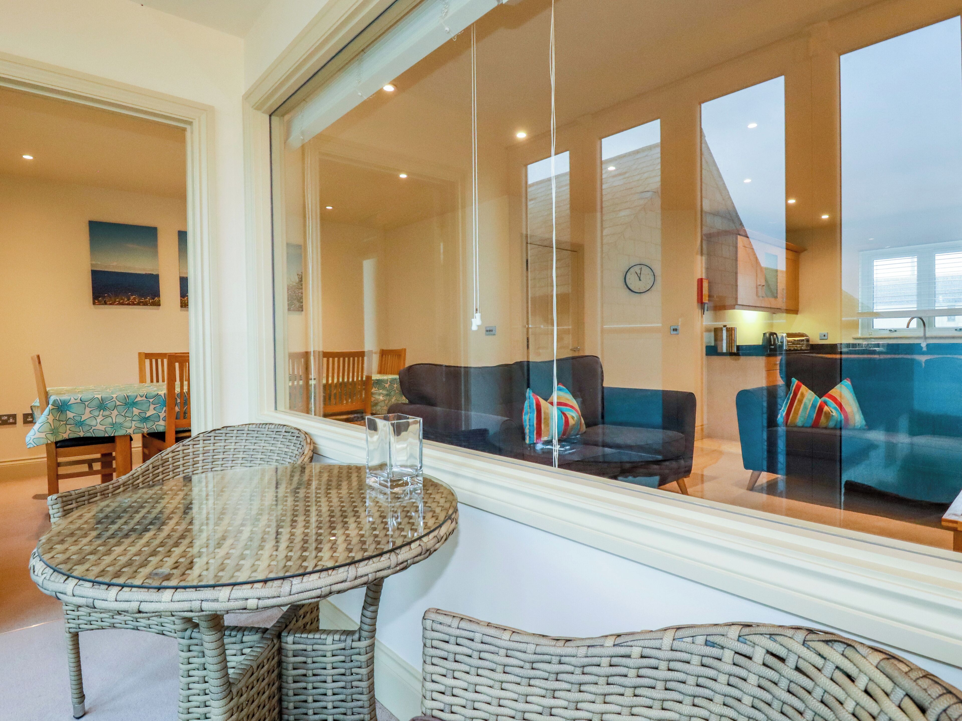 Blue Horizon, Family Friendly, Country Holiday Cottage In Port Isaac - Wadebridge