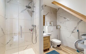 Douche, séchoir à cheveux