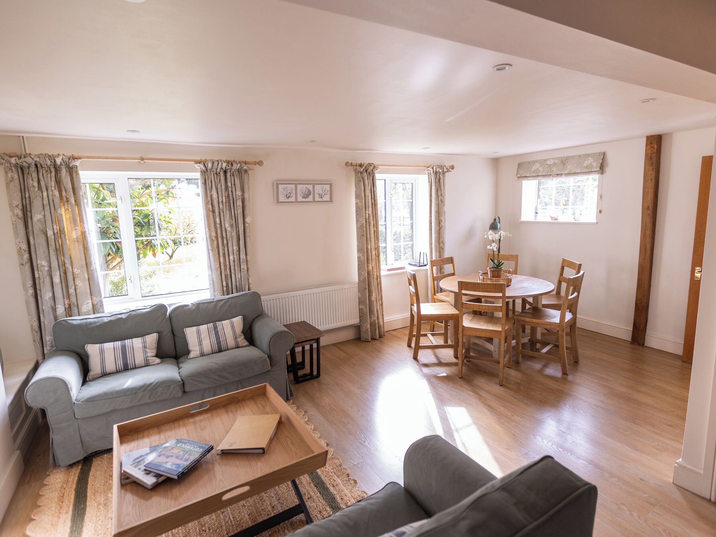 Stable Cottage, Pet Friendly, With A Garden In Lechlade-on-thames - Burford
