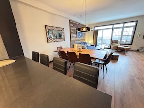 Interior - Charming condo with a huge view at 8min skiing mountain - pool and tennis ! (Mont-Tremblant)