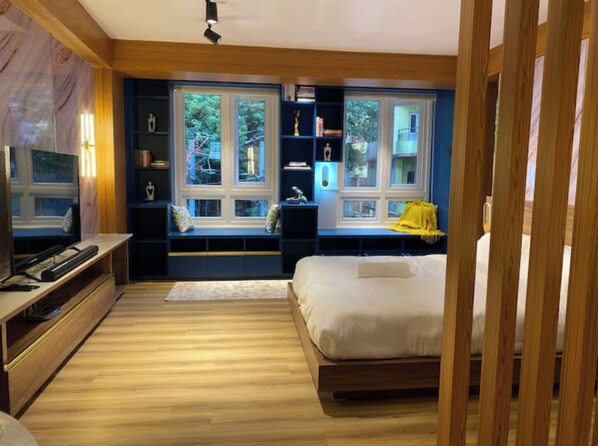1 habitación, tabla de planchar con plancha, wifi y ropa de cama 