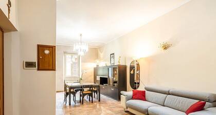 Marty House by Rentbeat