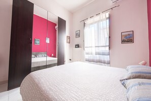 2 bedrooms, free WiFi, bed sheets