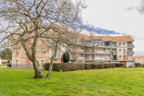 Exterior - La Cabine du Marin, pool for 4 guests (Pornic)