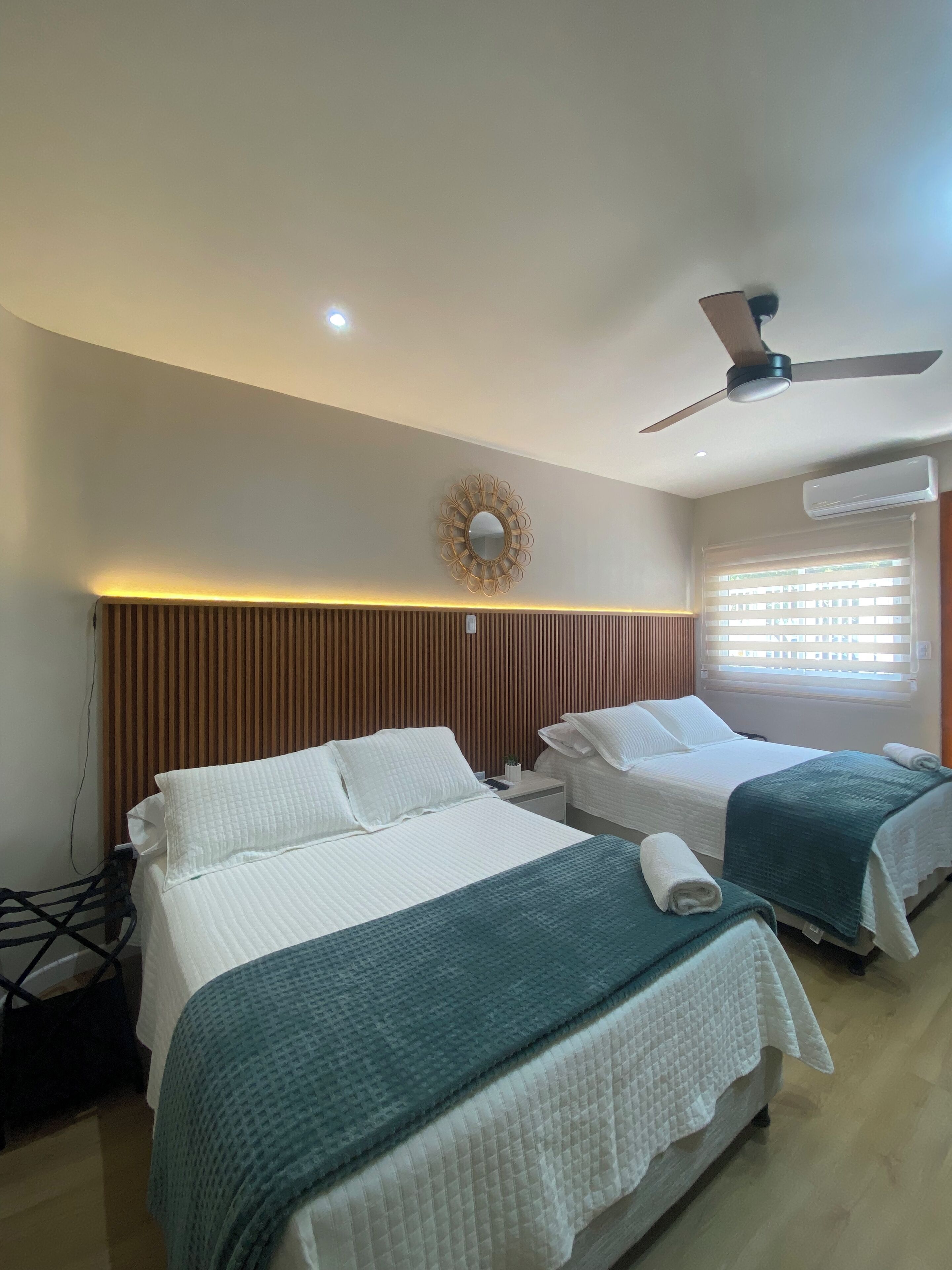 1 chambre, bureau, fer et planche à repasser, Wi-Fi gratuit