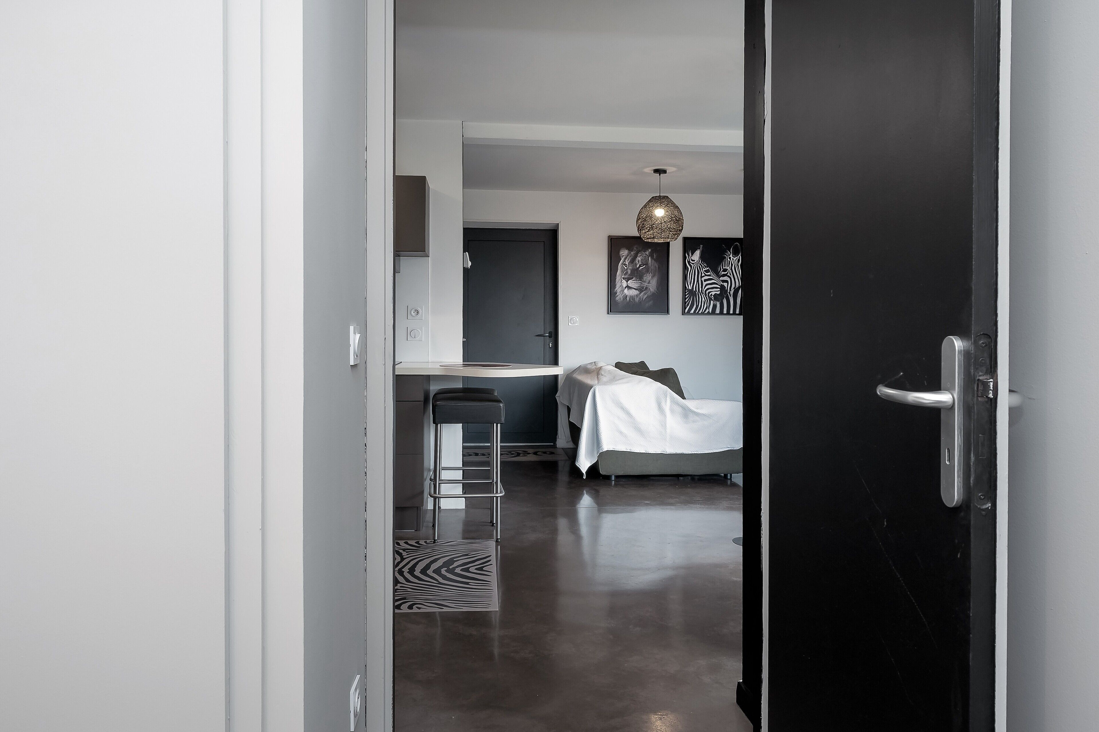 1 quarto, Wi-Fi de cortesia, roupa de cama