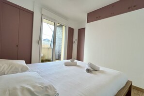 3 bedrooms, desk, travel cot, WiFi - La maison de la Mer, house for 9 people in the town center (LE CROTOY)