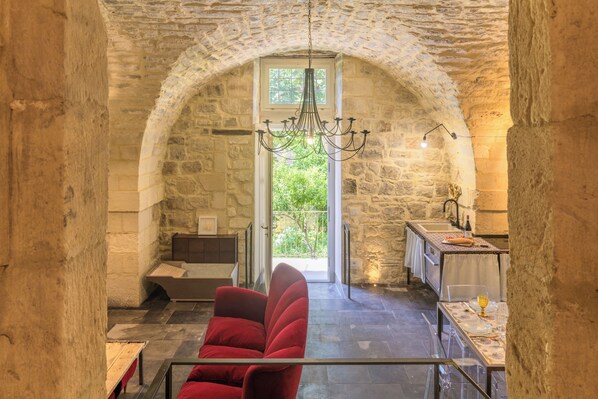 Interior - Casa del Pozzo, Sicily holiday apartment with garden and terrace - Modica (Modica)