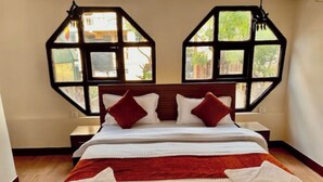 Unclassified image, 4 of 7, button - Spacious room with garden view (Kathmandu)