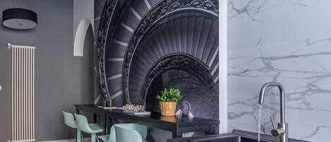 Kühlschrank, Ofen, Herdplatte, Geschirrspüler