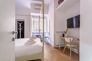 3 chambres, fer et planche à repasser, Wi-Fi, literie fournie