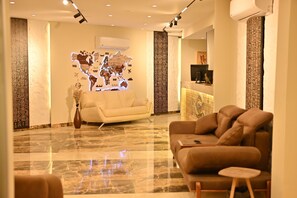 Reception - Eyes Of Egypt Pyramids View Boutique Hotel (Giza)