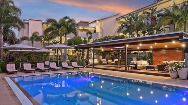 Pool - 1322 Luxury Beachfront Penthouse with Rooftop Jacuzzi (Kingscliff)