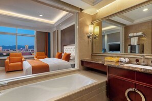 Room - Hawthorn by Wyndham Dehong Mangshi (Dehong)