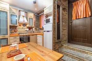 Private kitchen - [Verbania-Suna] Love Nest Apartment - 50m from the lake - Free Wi-Fi (Verbania)