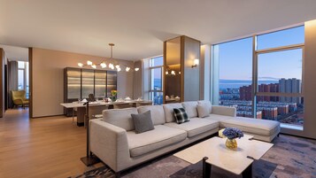 套房, 1 间卧室, 厨房 (Dining Area)