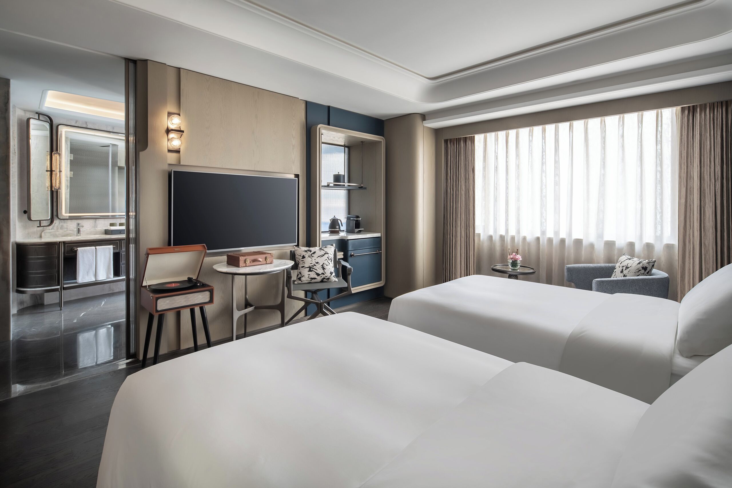 Literie de qualité supérieure, couette en duvet d'oie, minibar
