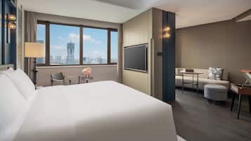 Junior Suite, 1 King Bed | Premium bedding, down duvets, minibar, in-room safe