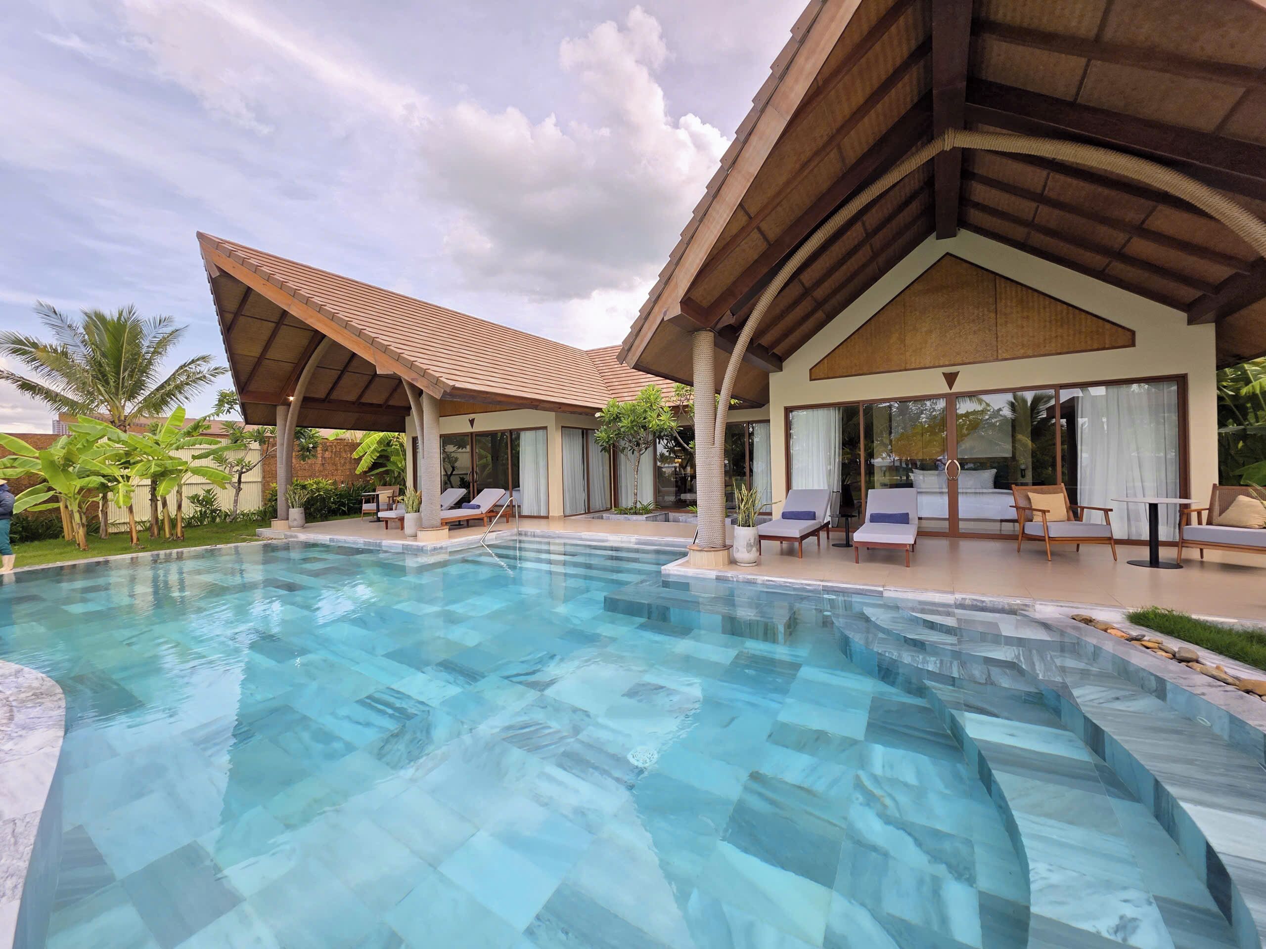 Villa, 3 Bedrooms, Beachfront (Outdoor Private Pool) | Minibar, in-room safe, blackout curtains, iron/ironing board