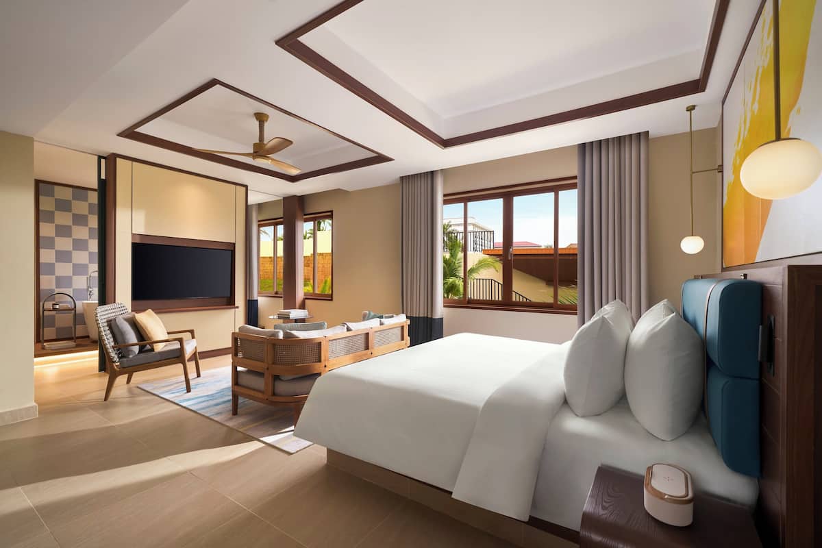 1 bedroom, minibar, in-room safe, blackout drapes