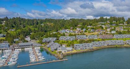 Deluxe King Room with Balcony & Marina Access