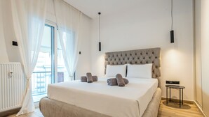 1 soverom, safe på rommet, skrivebord og strykejern/-brett