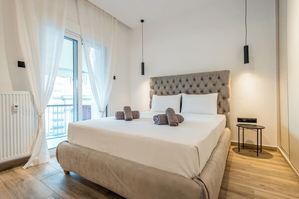 1 bedroom, in-room safe, iron/ironing board, WiFi