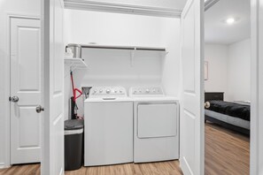 Interior - Spacious 3BR Home with Large Backyard – Perfect for Families! (Bastrop)