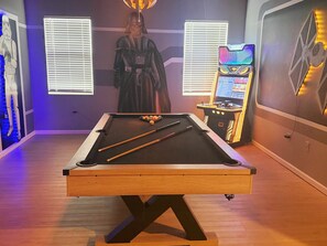 Games room - Luxury 12 B.R 11.5BA 15 B.D in upscale community Pool/Game Close to Disney (Kissimmee)