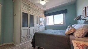 Room - Apto ao Lado da rua Coberta (Gramado)