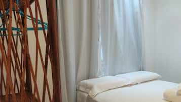 Economy Double or Twin Room, Lanai, Courtyard View | Free WiFi