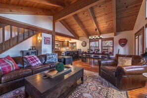 Interior - Cozy Northstar Home ~Northstar Mountain~ (Truckee)