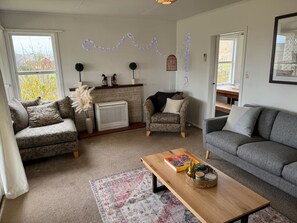 TV - Three Fifty Cottage (Havelock North)