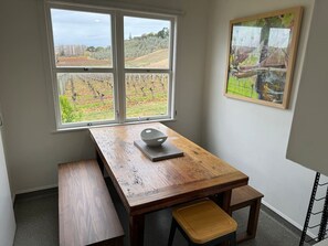 Dining - Three Fifty Cottage (Havelock North)